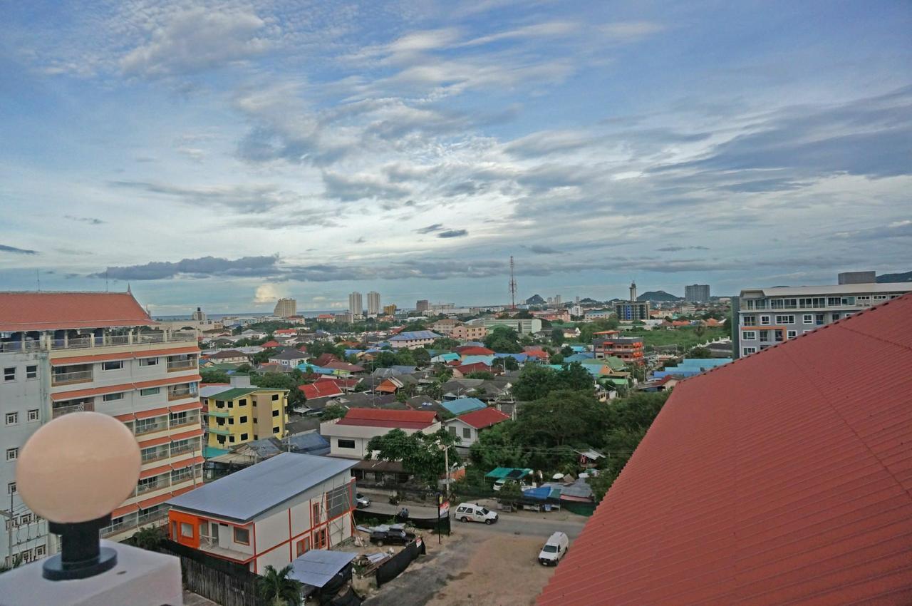 A.D. Living Hotel Hua Hin Exterior photo